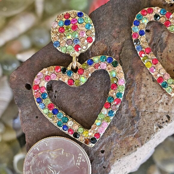 Multicolored💚❤️💛Stones Blingy💛❤️💚Drop🩵💙🩷✨🎀HEART🩷💙🩵🎀✨Earrings - Picture 2 of 5